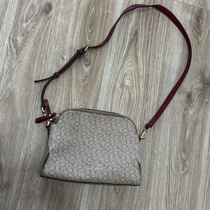 Calvin Klein Crossbody